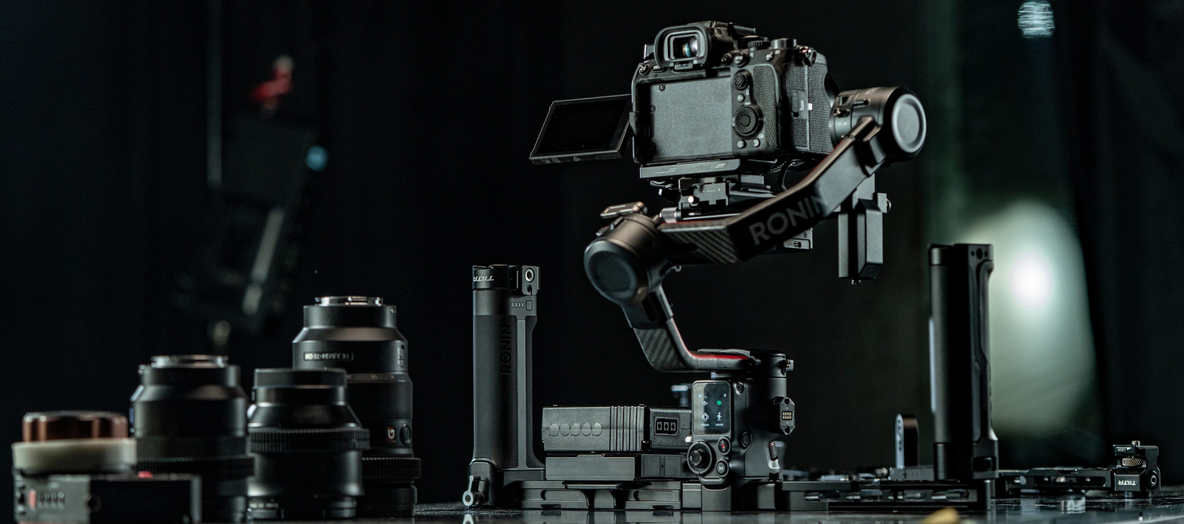 その他 TILTA Dual Handle Bracket for DJI Ronin Dual Handle Power Supply Bracket for DJI Ronin | Tilta