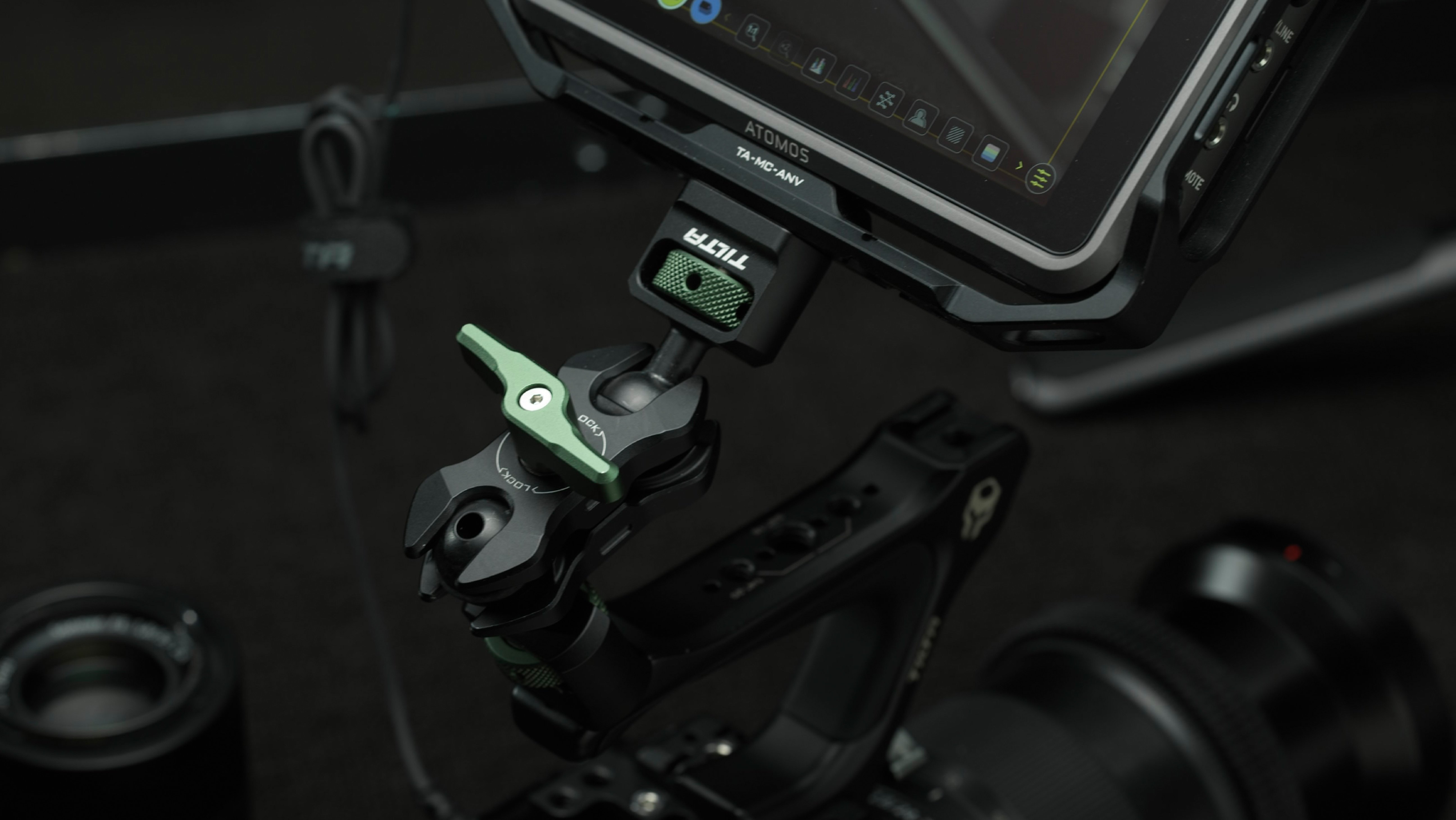 Tilta Mini Articulating Arm yaşam tarzı görseli 1