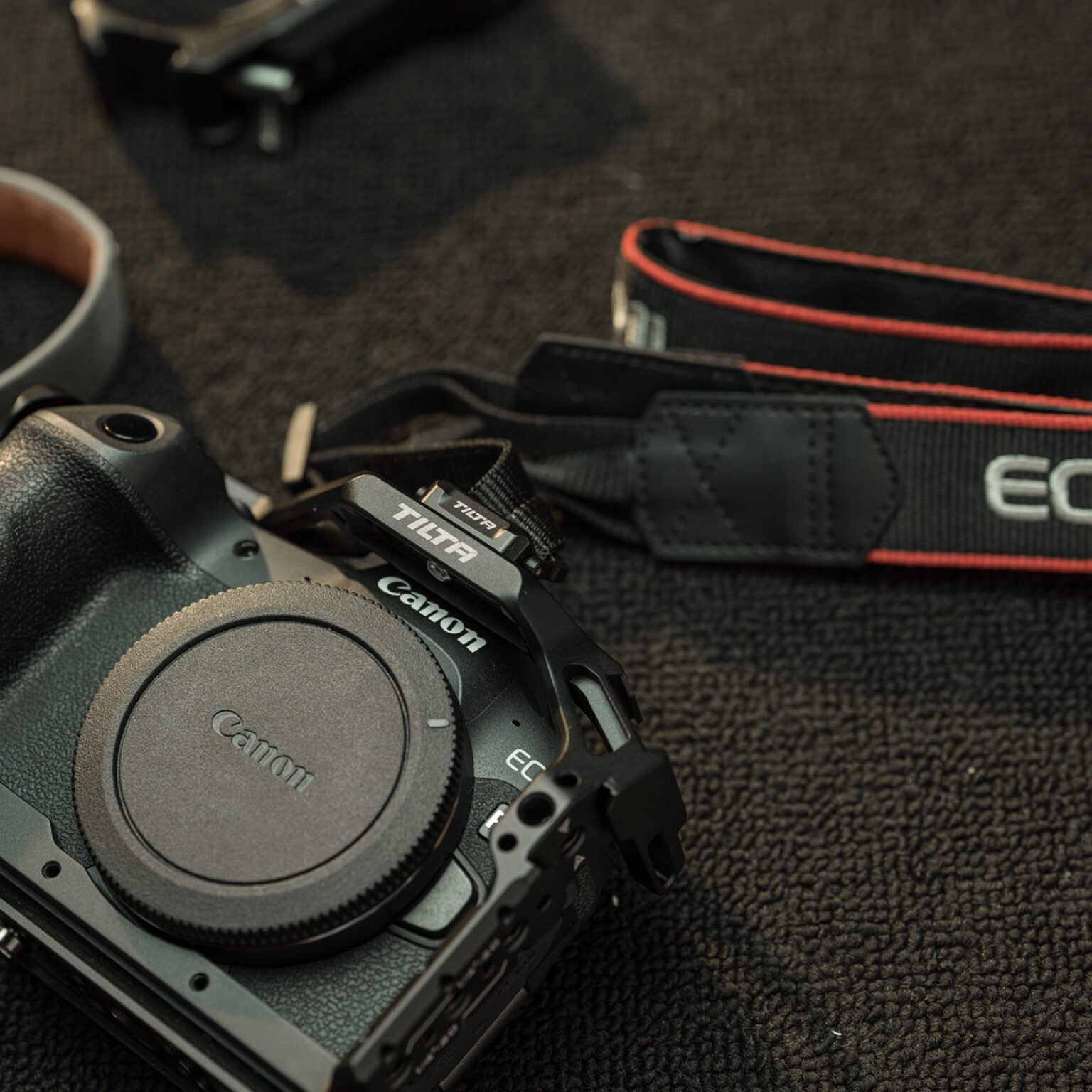 1/4″20 Camera Strap Attachment Black Tilta