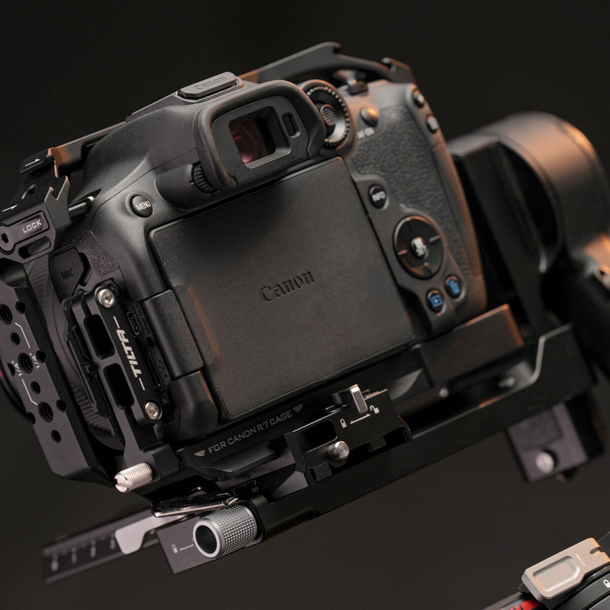 Full Camera Cage for Canon R7 - Black | Tilta
