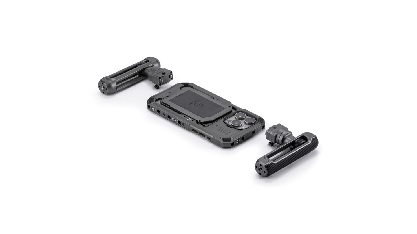 Khronos iPhone 15 Pro/Pro Max Lightweight Kit | Tilta Khronos iPhone 15 Pro/Pro Max Lightweight Kit | Tilta