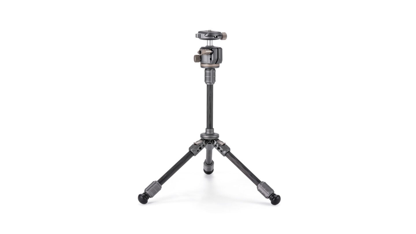 【YOKA】TRIPOD TABLE SOLO TRIPOD TABLE SOLO | YOKA＜ヨカ＞ ゆったりと時間を味わうため