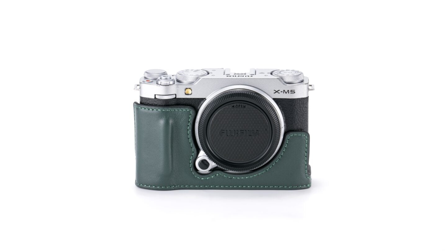 Leather Camera Case for Fujifilm X-M5 | Tilta