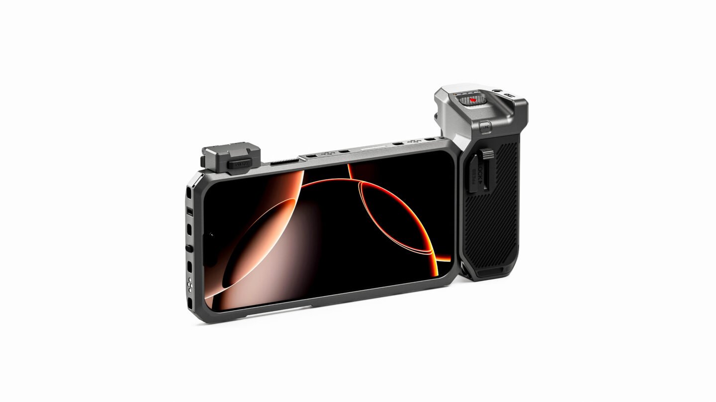 Khronos iPhone 16 Pro / Pro Max Handheld Kit | Tilta Khronos iPhone 16 Pro / Pro Max Handheld Kit | Tilta