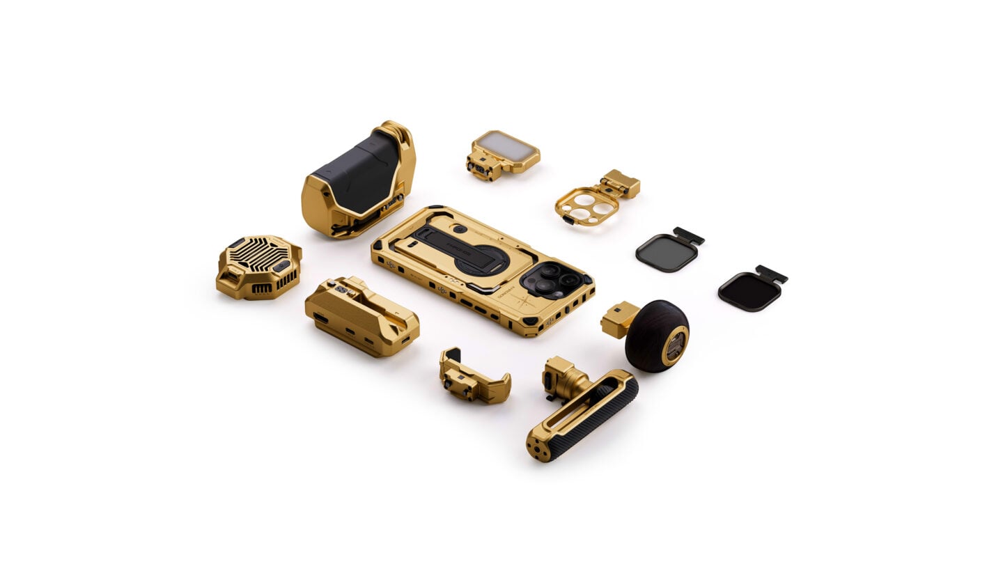 Khronos x On the Roam iPhone 16 Pro/Pro Max Ultimate Kit - Gold