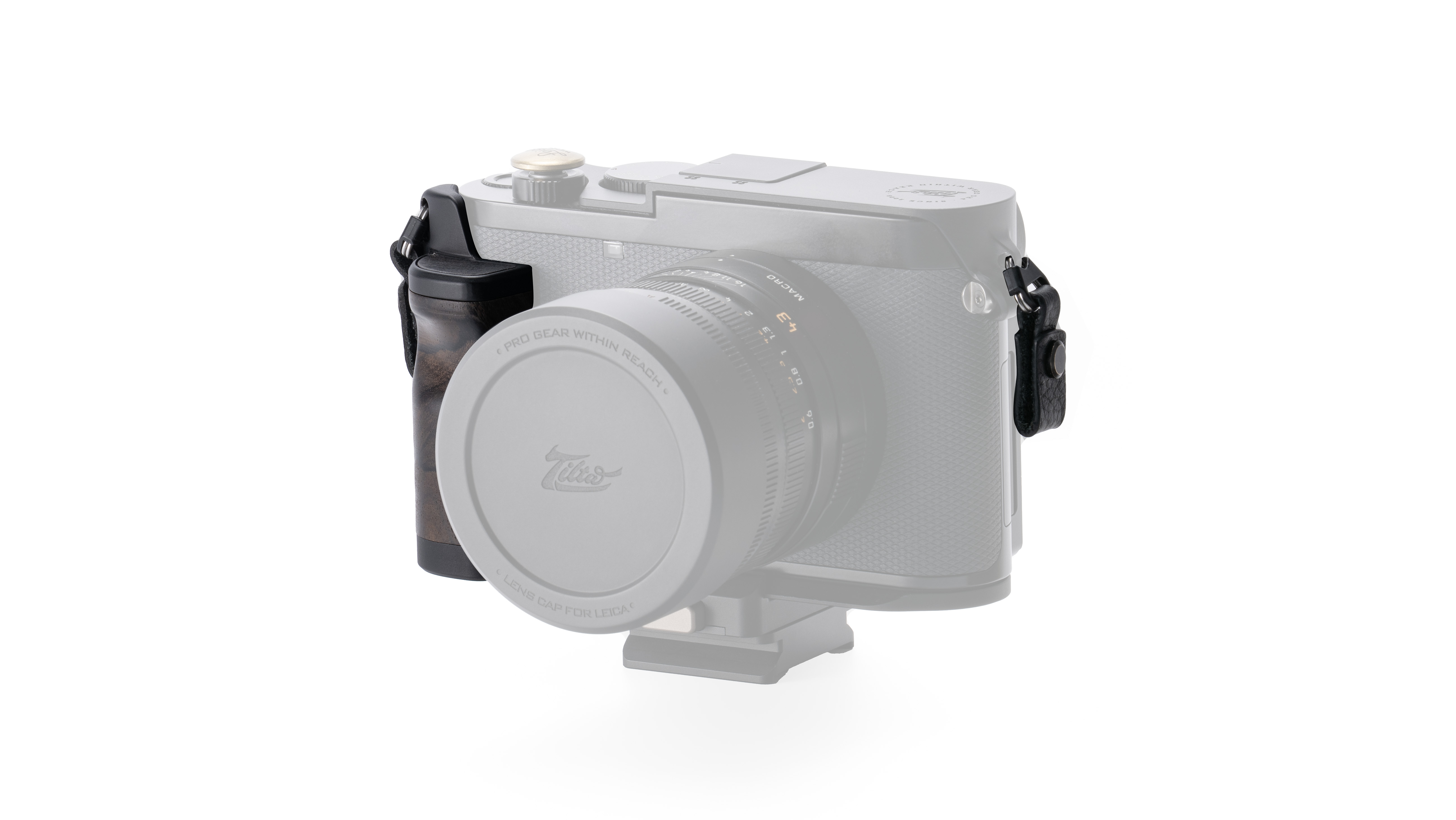 Mounting Baseplate with Wooden Grip for Leica Q3 - Black | Tilta