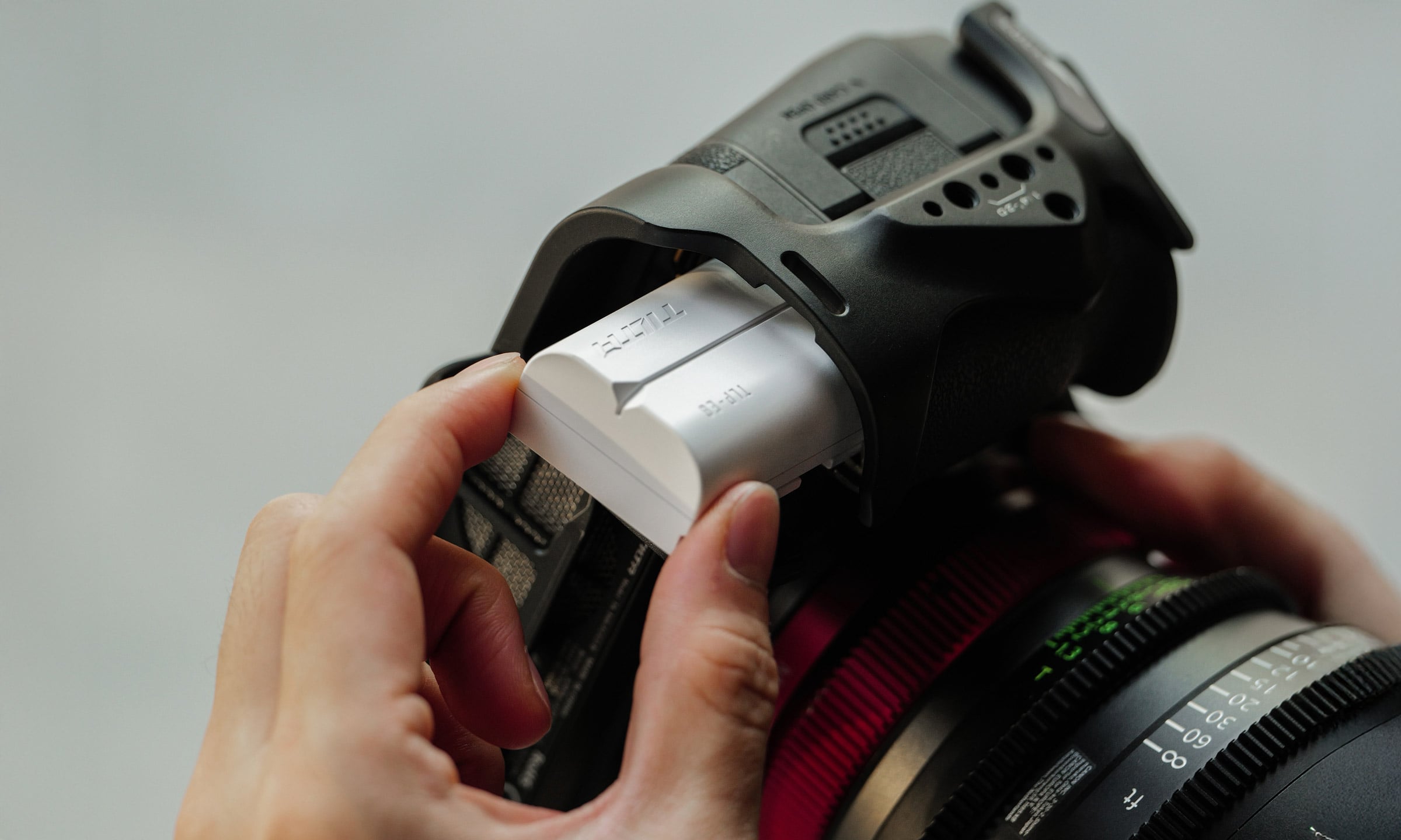 tilta camera battery inserting into camera body