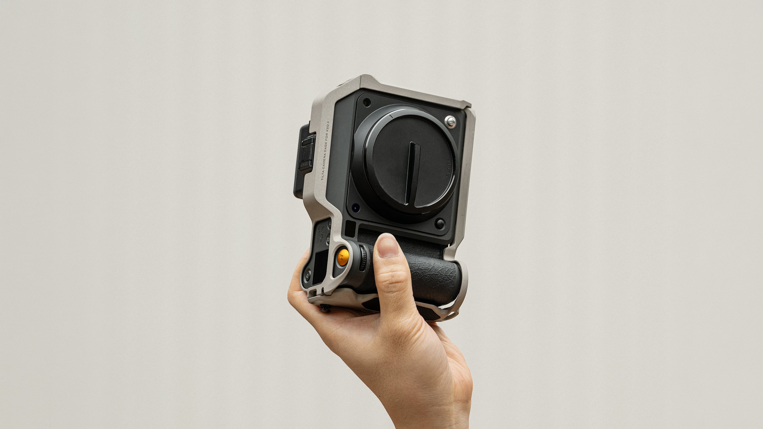 Vintage Camera Cage for Hasselblad X2D II 100C Base Kit - Stone